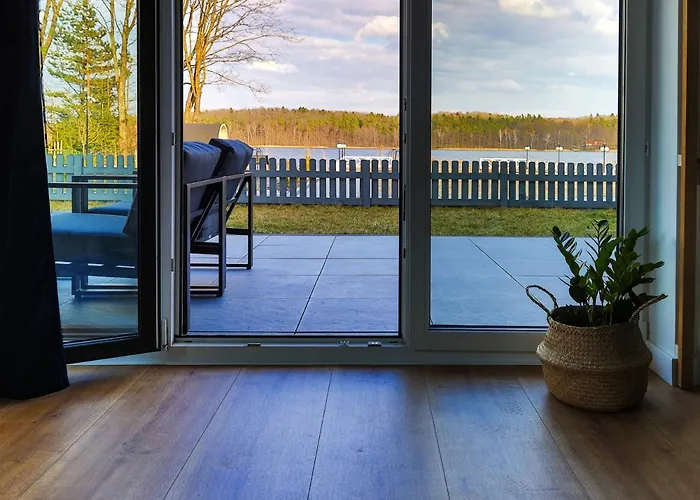 Szmaragdowy Nad Jeziorem Juno W Mrągowie * Mrągowo